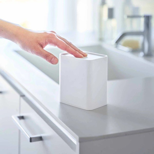 Valge plastmassist vannitoa korraldaja vatitupsude jaoks Tower - YAMAZAKI-image-4