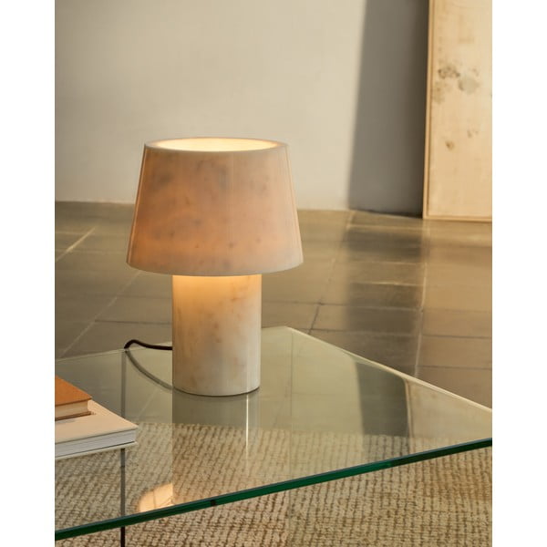 Elevandiluuvärvi marmorist lauavalgusti (kõrgus 27 cm) Alaro - Kave Home-image-1