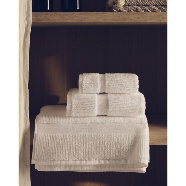 Valge frotee puuvillane vannirätik 70x140 cm Olvira - Kave Home-image-1