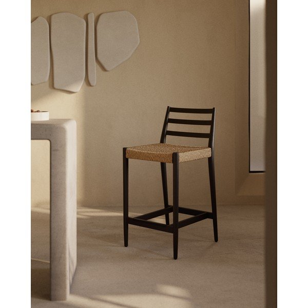 Must tammepuidust baaritool (istme kõrgus 65 cm) Analy - Kave Home-image-1