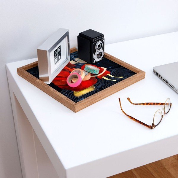 Puidust dekoratiivne serveerimistaldrik Red Lady, 40 x 40 cm - Unknown-image-1