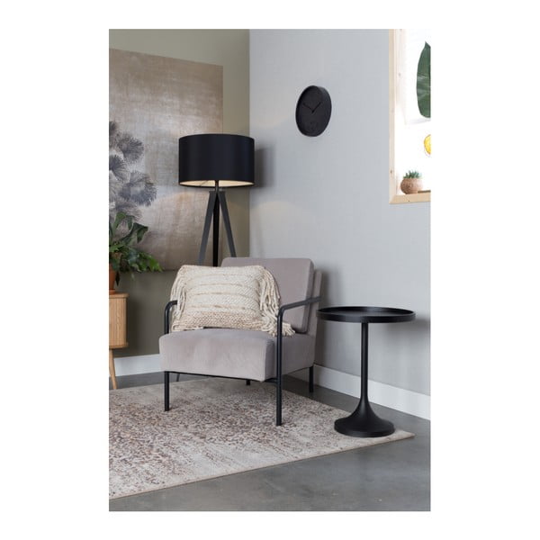 Mustast betoonist seinakell musta käega betoonist - Zuiver-image-2