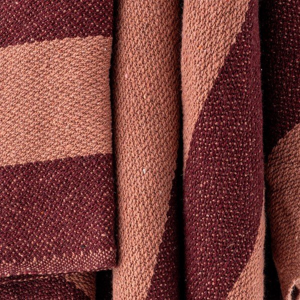 Burgundiapunane taaskasutatud puuvillast tekk 130x160 cm Frello - Bloomingville-image-3