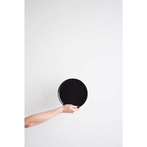 Väike taldrik mustast kiviplaadist, ø 20 cm Luna - ÅOOMI-image-2