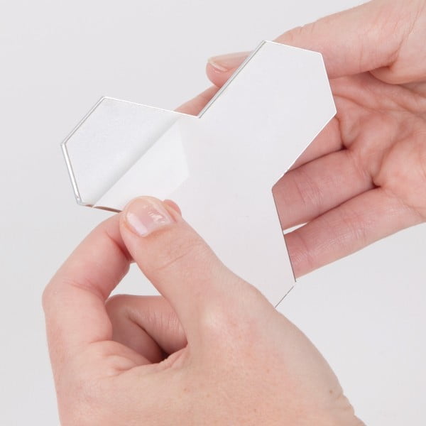 Nalepovací trojitý háček InterDesign Affixx-image-1