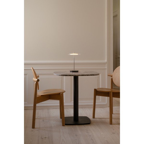 Hõbedane terasest LED-lauavalgusti USB-pordiga ja klaasist varjuga (kõrgus 31 cm) Asteria Move - UMAGE-image-2