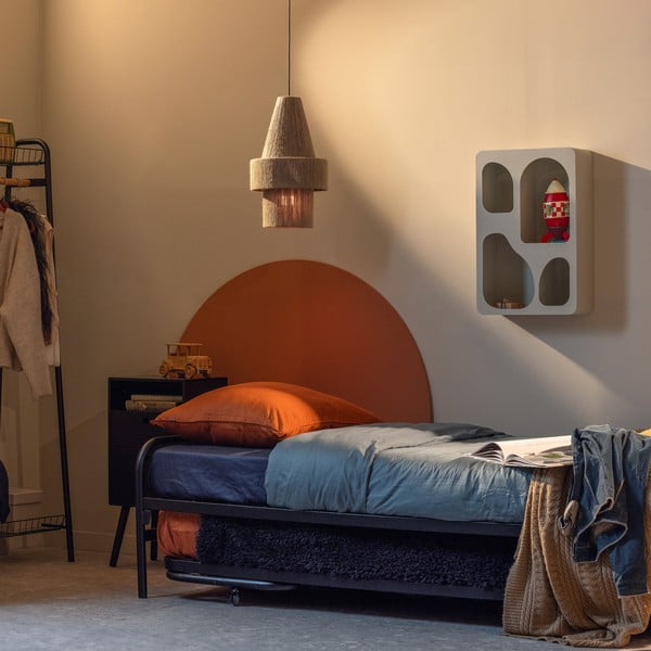 Must üheinimesevoodi koos voodipõhjaga 90x200 cm Lucy - WOOOD-image-1