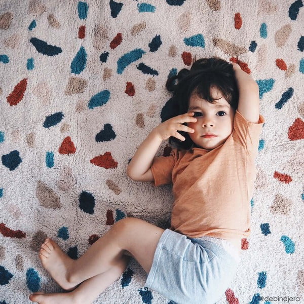 Kreem pestav käsitsi kootud puuvillane vaip 140x200 cm Terrazzo Marble - Lorena Canals-image-4