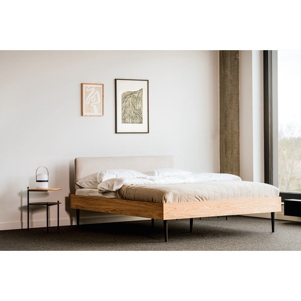 Polsterdatud/puitlaastplaadist kaheinimesevoodi tammepuust dekooriga ja liistudest raamiga 180x200 cm naturaalses värvitoonis Streiko - noo.ma-image-1