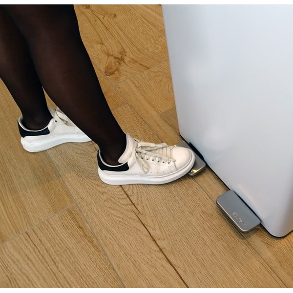 Matt valge terasest prügikast 2x20 l sorteeritud jäätmete jaoks/pedaaliga Aliya - Spirella-image-2