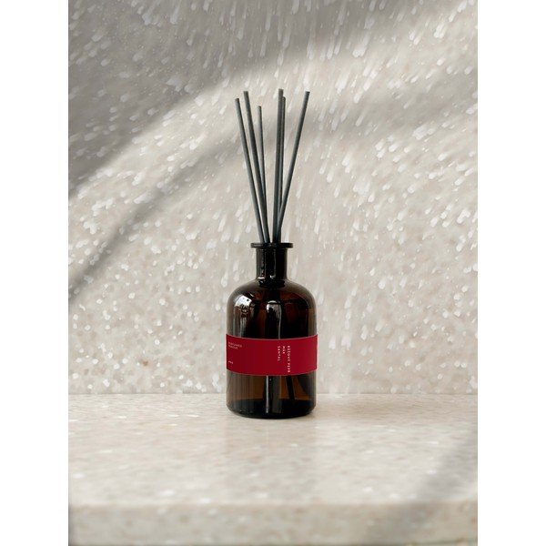 Difuusor #90 Roosa pipar, Moon, Sandlipuu – Perfumed Prague