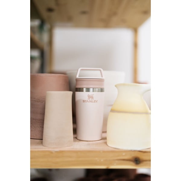 Heleroosa termokruus 350 ml Café-To-Go Rose Quartz - Stanley-image-1