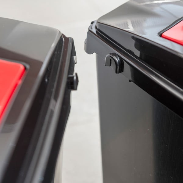 Punane ja must prügikasti kaas - Addis-image-2