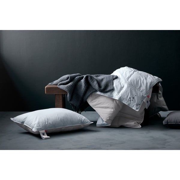 Suletäidisega padi 80x80 cm Neptune Medium - Universe of Sleeping-image-1