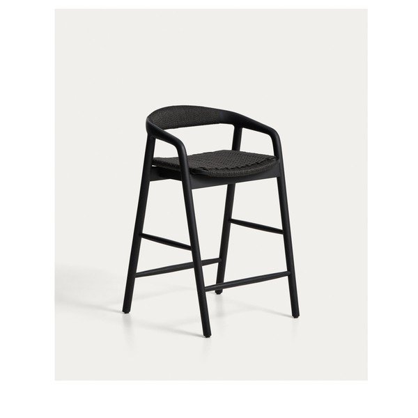 Must baaritool tammepuidust käetugedega (istme kõrgus 65 cm) Derile - Kave Home