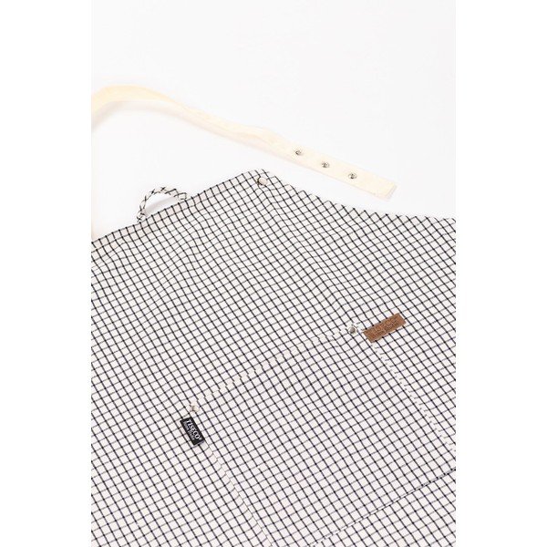 Eesriie Sherlock - Tiseco Home Studio-image-2