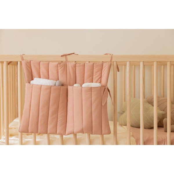 Roosa orgaanilisest puuvillast hällitasku riidepuu 40 cm Benjamin Vintage Nude – Lorena Canals-image-1
