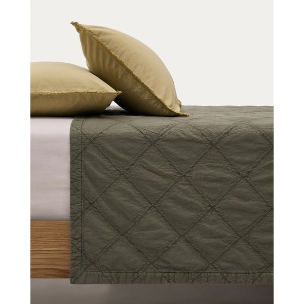 Roheline puuvillane tepitud voodikate 180x260 cm Serla - Kave Home