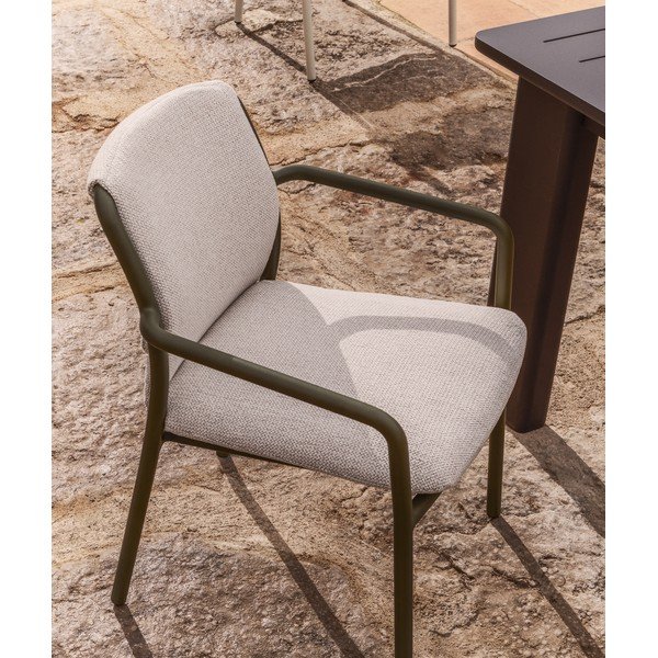 Roheline polsterdatud aiatool Linosa - Kave Home-image-1