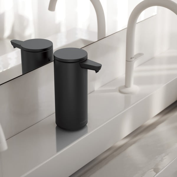 Must kontaktivaba terasest seebidosaator 266 ml - simplehuman-image-1