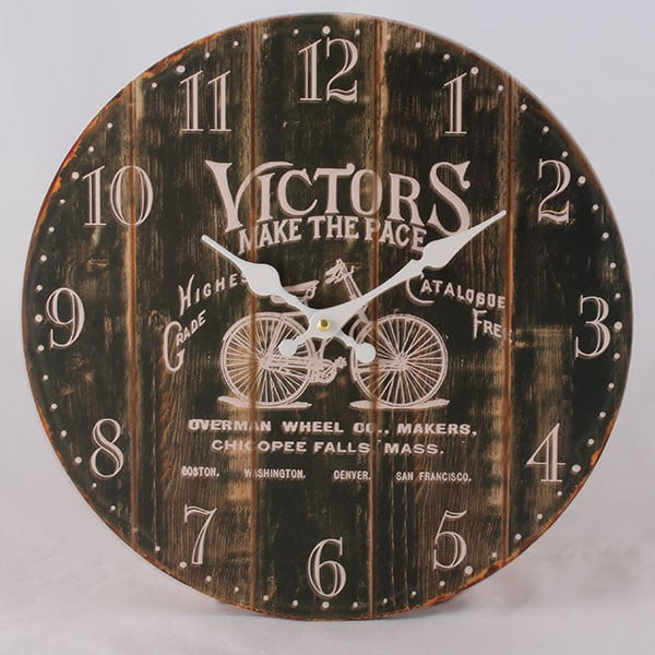 Dřevěné hodiny Victors