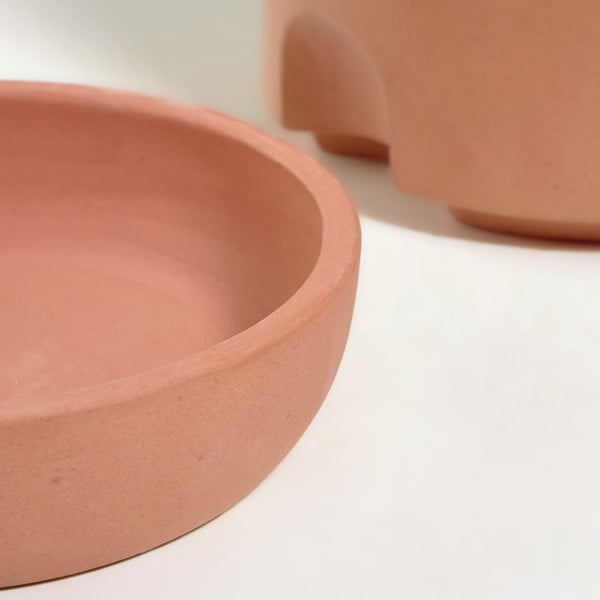 Terrakotast isevoolav istutusanum koos kausiga Lelis, kõrgus 26 cm Luigina - Kave Home-image-1