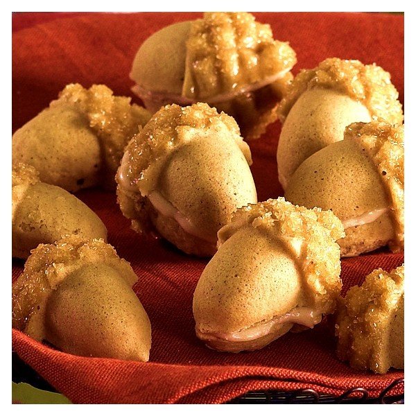 Forma na cukroví Nordic Ware Žaludy-image-1