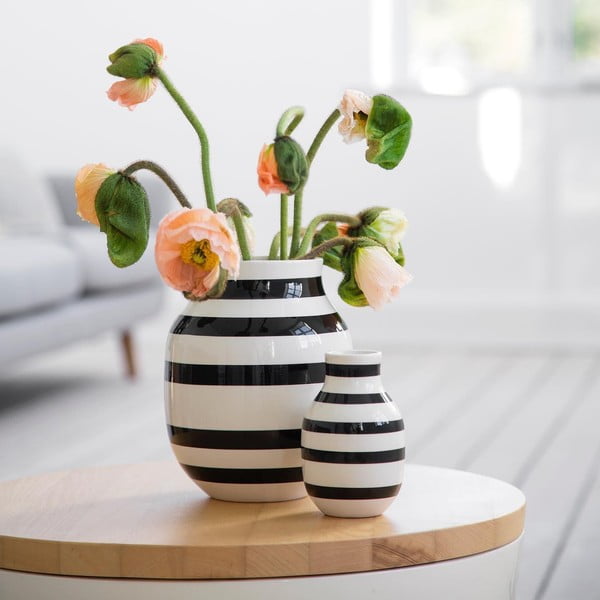 Must-valge kivivara vaas , kõrgus 12,5 cm Omaggio - Kähler Design-image-1