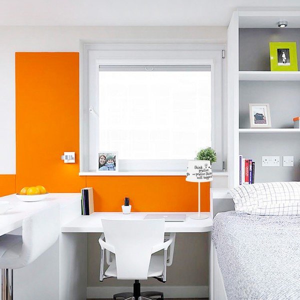 Must-valge laualamp Positiivne Think Positive - SULION-image-1