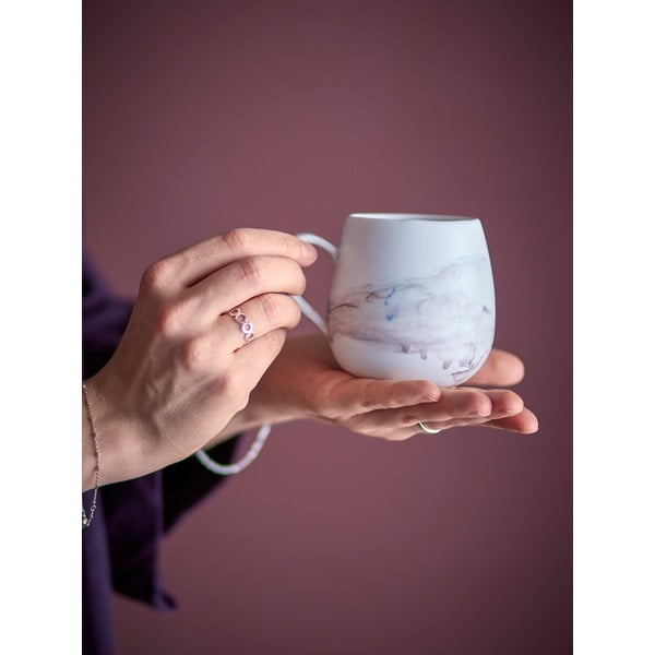 Kreemid kivikeraamikast kruusid 4tk komplektis 250 ml Lyre - Bloomingville-image-1