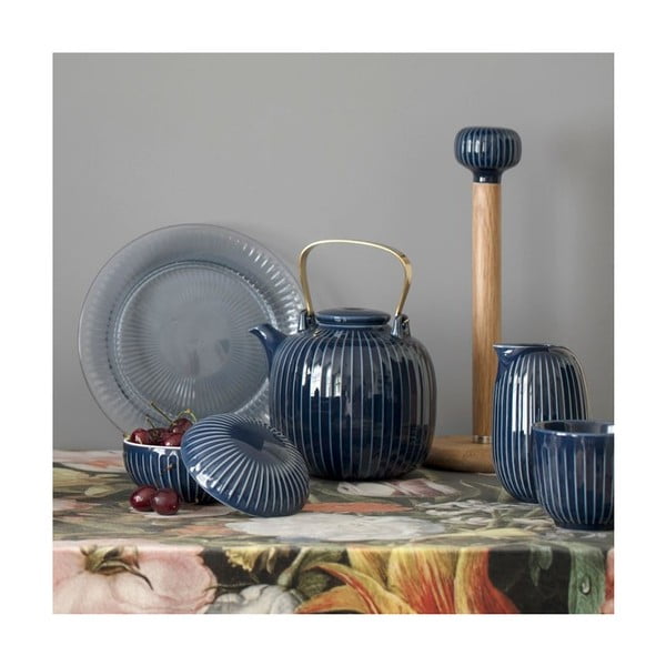 Tumesinine portselanist kruus, 200 ml Hammershøi - Kähler Design-image-3