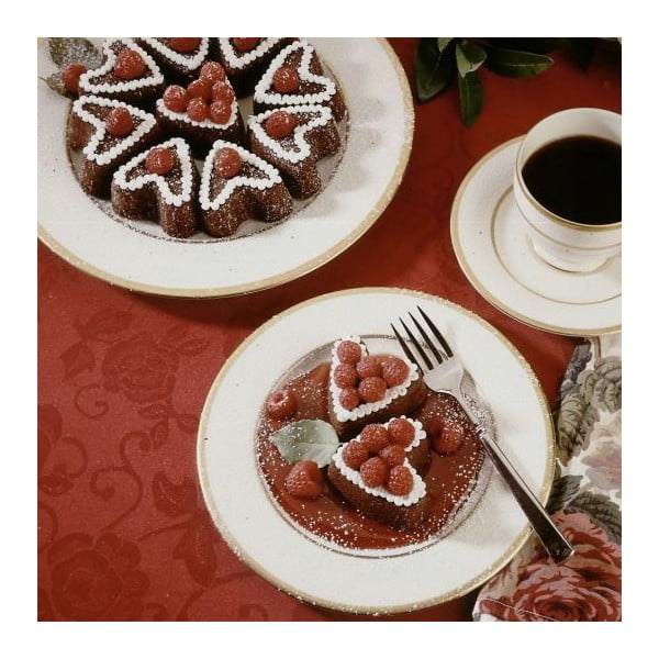 Vorm 6 südamekujulise minipiruka jaoks, vasest Valentine, 500 ml - Nordic Ware-image-1