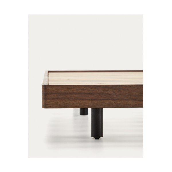 Pruun kasepuidust kaheinimesevoodi ilma peatsita ja voodipõhjaga 180x200 cm Norlen - Kave Home-image-2