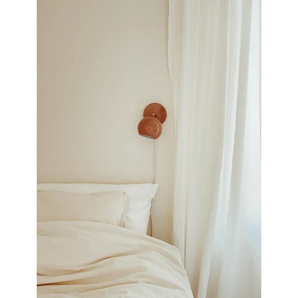 Pruun seinavalgusti pistikupesale Pop - Markslöjd-image-1