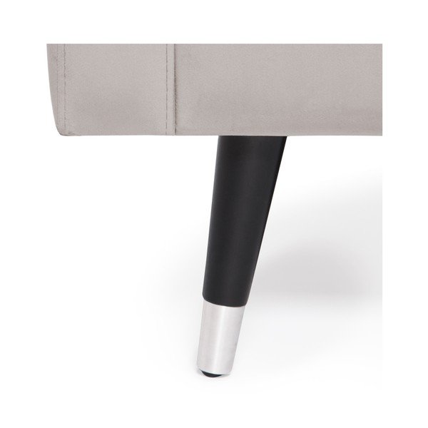 Světle šedá trojmístná pohovka s nohami ve stříbrné barvě Vivonita Meyer Velvet-image-3