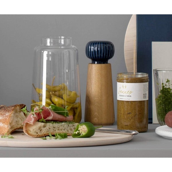 Tammepuidust vürtsimurustaja tumesinise Hammershoi portselanist detailiga, kõrgus 17,5 cm. Hammershøi - Kähler Design-image-2