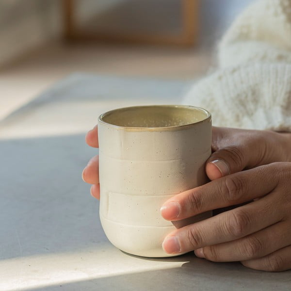 Valge ja beež kruusid 2 tk komplektis kivist 0,3 l Sand Grain - Mette Ditmer Denmark-image-1