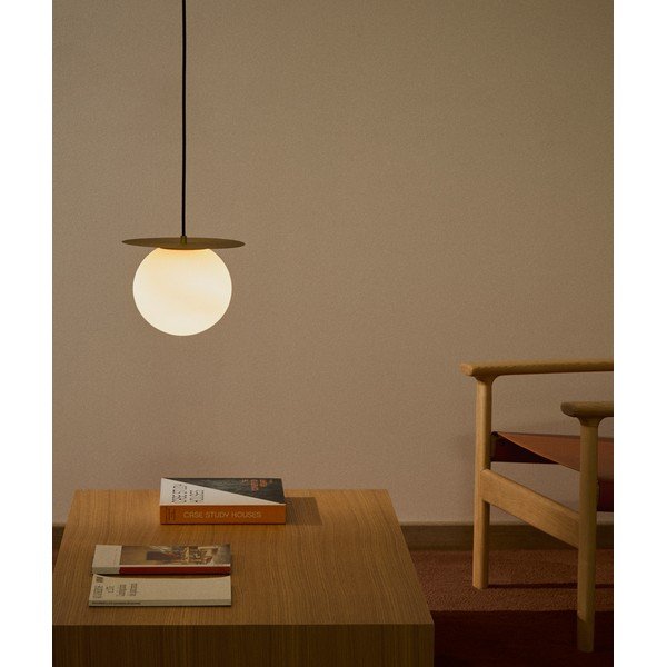 Valge/kuldse värvi metallist ripplamp klaasist varjuga, ø 25 cm Brisia - Kave Home-image-1