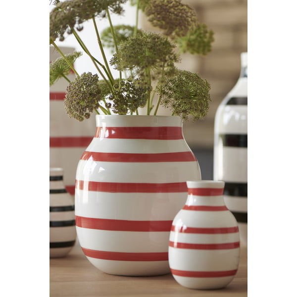 Valge ja punane triibuline keraamiline vaas , kõrgus 20,5 cm Omaggio - Kähler Design-image-1