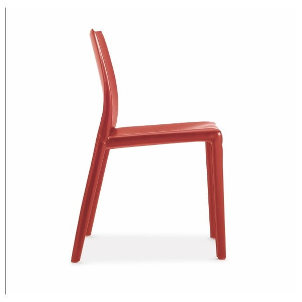 Červená jídelní židle ITF Design Mama