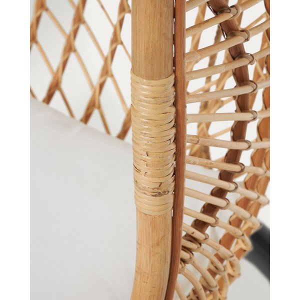 Puiduvärvi  rippuv rotangist aiatool Ekaterina - Kave Home-image-1