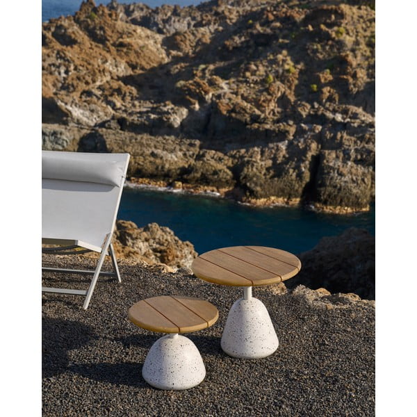 Ümmargune diivanilaud akaatsiaplaadiga ø 55 cm Saura - Kave Home-image-1