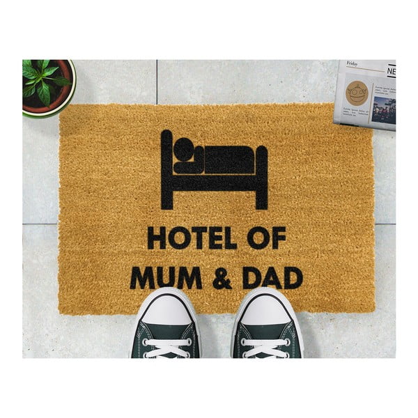 Rohožka z přírodního kokosového vlákna Artsy Doormats Hotel Mum And Dad, 40 x 60 cm