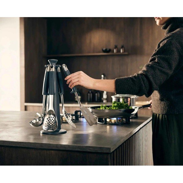 6-osaline köögiriistade komplekt roostevabast terasest alusega Elevate - Joseph Joseph-image-1