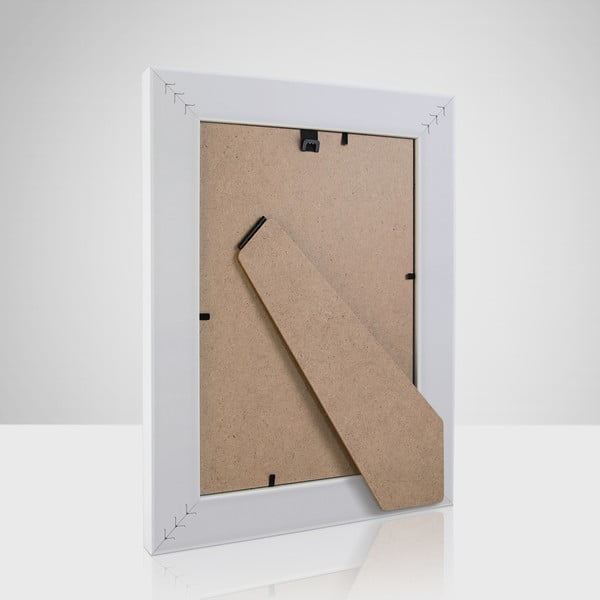 Valge plastmassist raam 21x26 cm -image-1