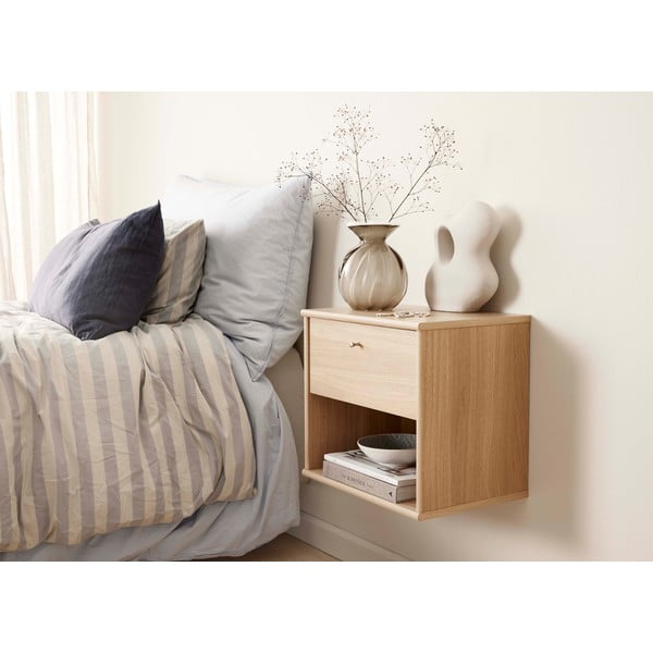 Rippuv öökapp koos riiulitega tammepuidust dekooriga Mistral - Hammel Furniture-image-3