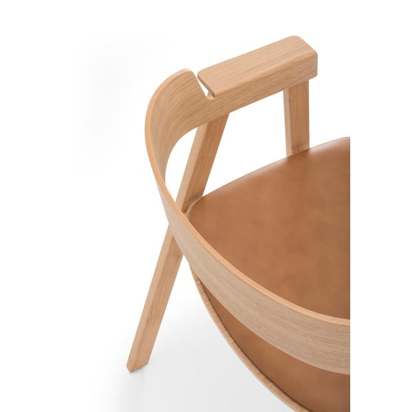 Pruun söögitool tammepuidust käetugedega Flip – Gazzda-image-3