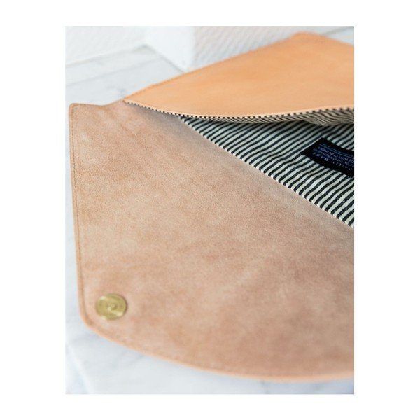 Béžový kožený obal na notebook 13" ve tvaru obálky O My Bag Office-image-4