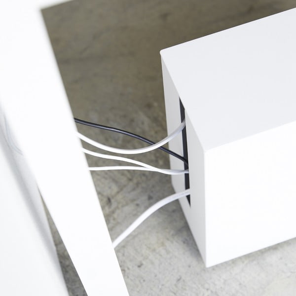 Metallist kaablite korrastaja Tower - YAMAZAKI-image-1