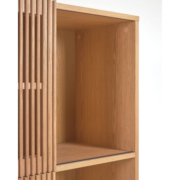 Raamaturiiul tammedekooriga 85x170 cm Beyla - Kave Home-image-3